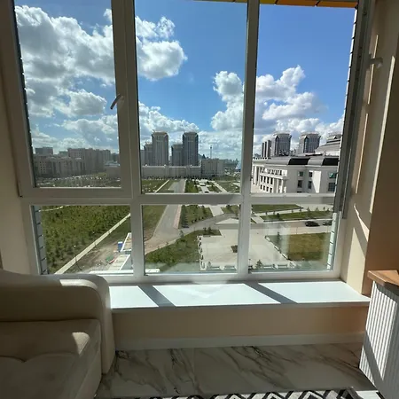 Апартаменты Гранд Виктория Promyshlennyy Exterior photo